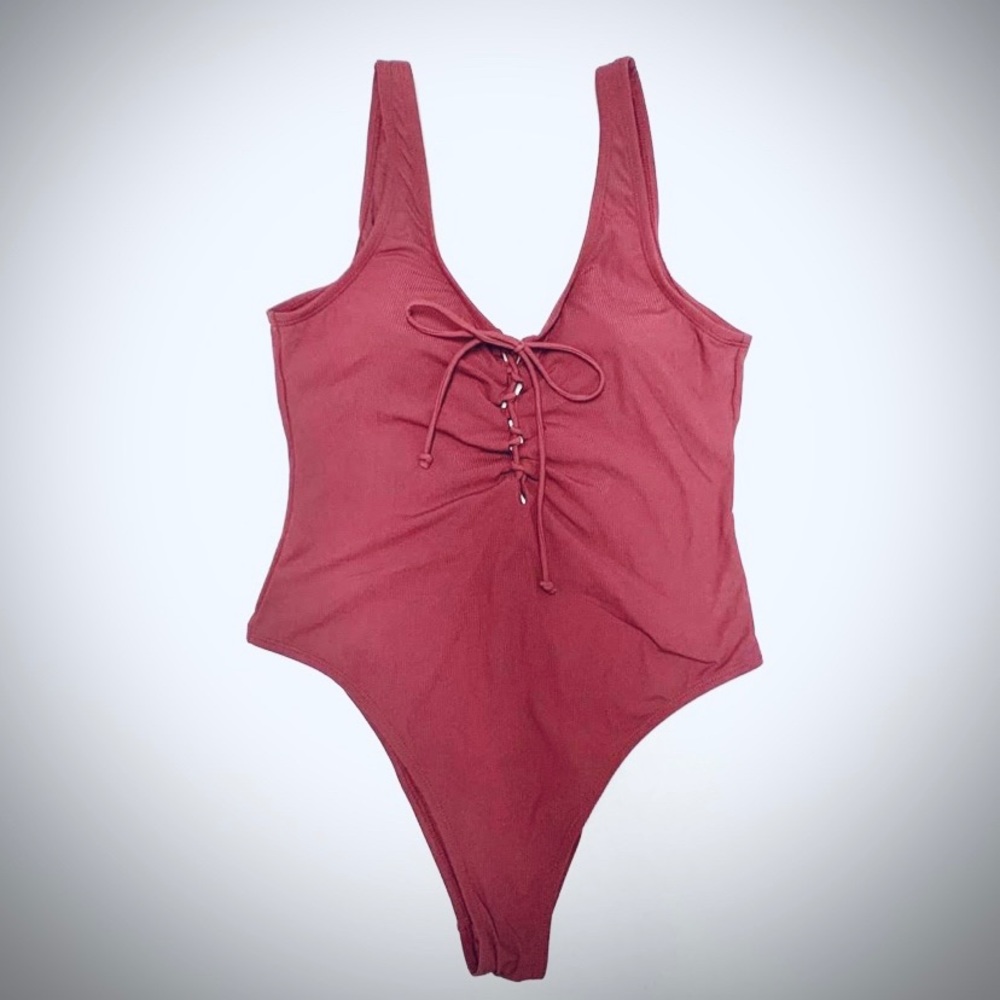 *SOLD*Xhilaration Bathing Suit